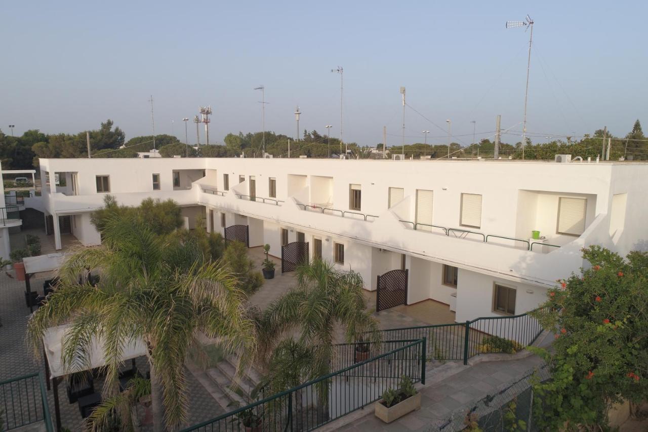 מרינה די מנקוורסה Appartamenti Mancaversa מראה חיצוני תמונה